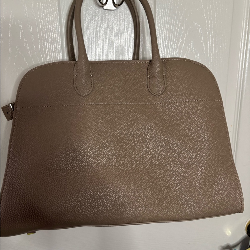 Luxury inspired handbag